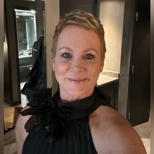 Meet your Posher, Alanna